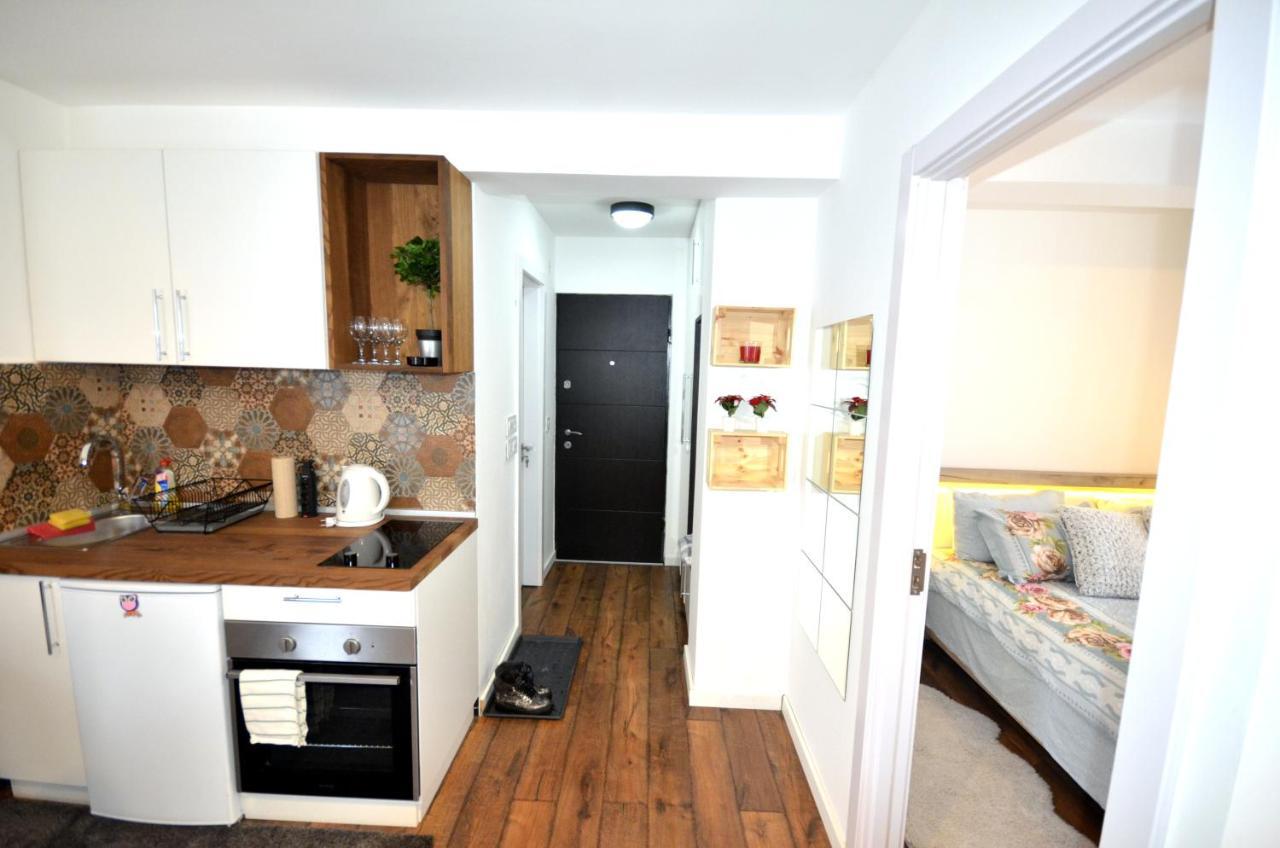 C L E A N&C O Z Y Apartmani Дивчибаре Экстерьер фото